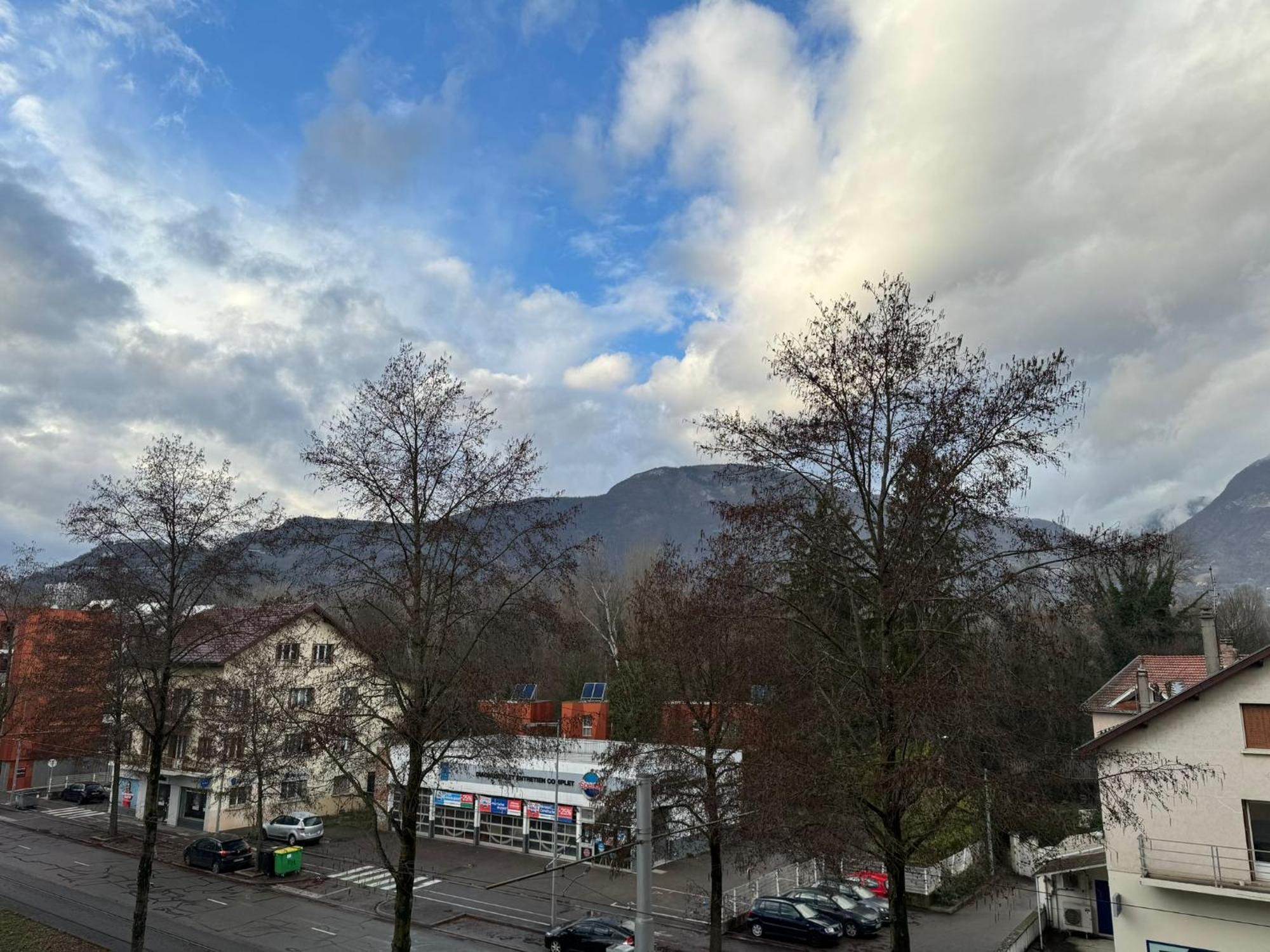 Appartement Proche Grenoble Centre Et Campus Saint-Martin-d'Heres Exterior foto
