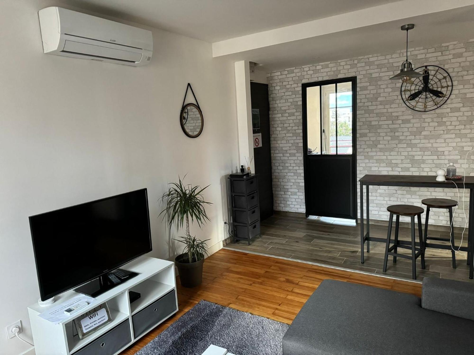Appartement Proche Grenoble Centre Et Campus Saint-Martin-d'Heres Exterior foto